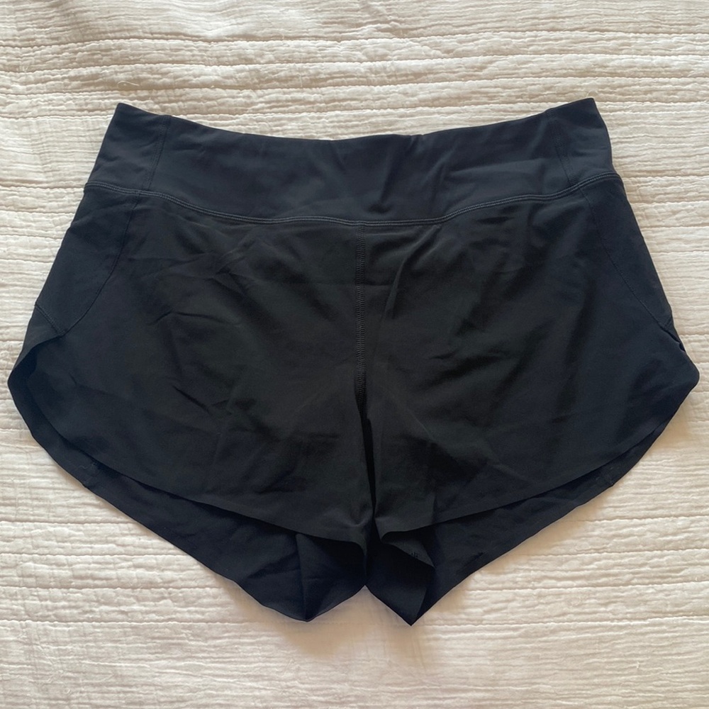 Athleta Run with it shorts 3” inseam